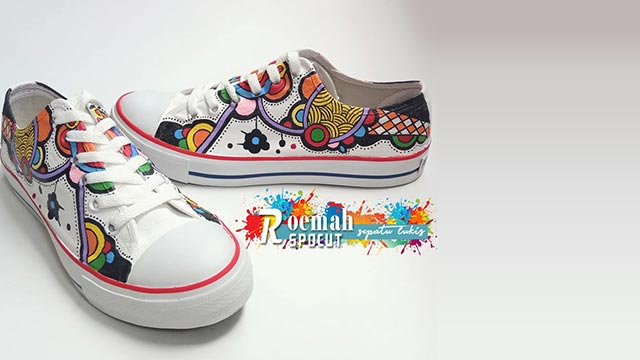 Sepatu lukis